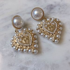 Gold and pearl heart earrings